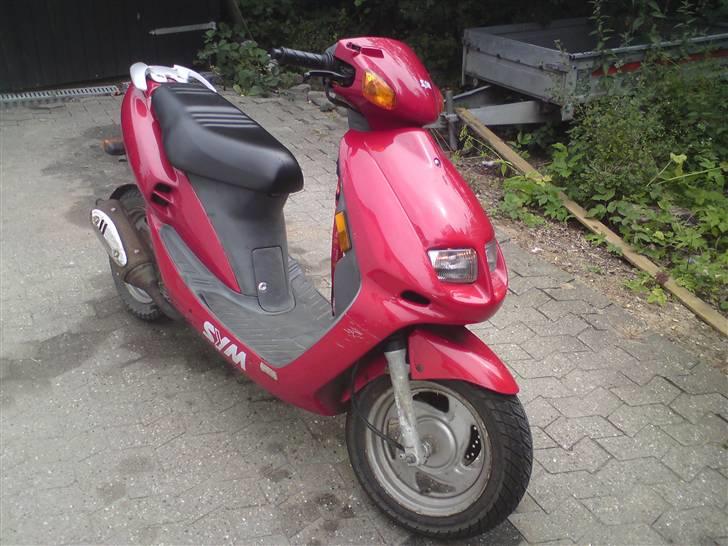 Sym jet billede 1