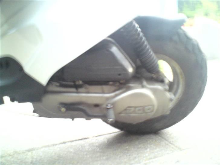 PGO hot 50 billede 10