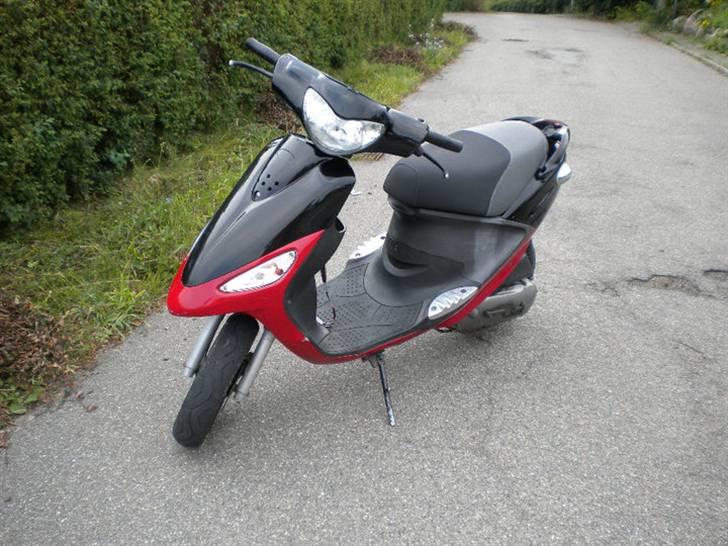 PGO Galaxy billede 1