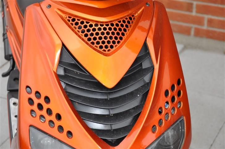 Peugeot Speedfight 2 Alu Tyren. billede 11