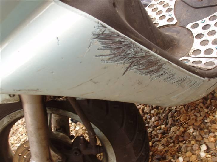 Aprilia Sonic Tilsalg. - efter et fjols kørte ind i mig:( billede 10