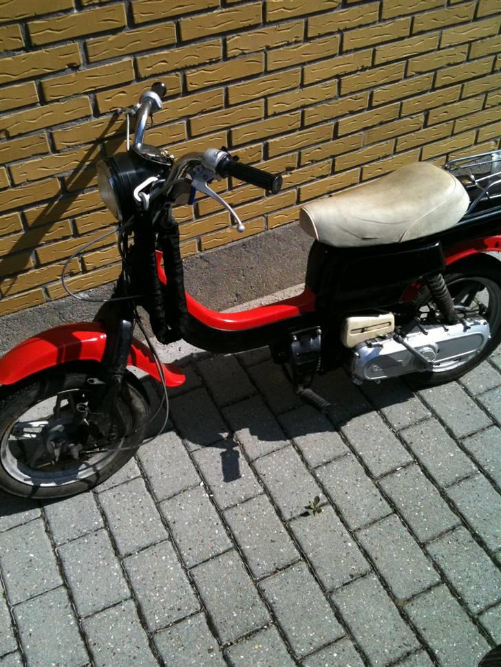 Suzuki FZ50 (Solgt) billede 2