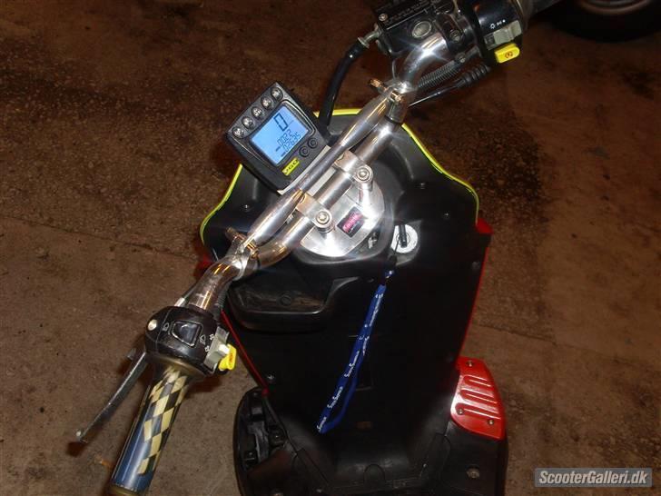 PGO pmx naked billede 14