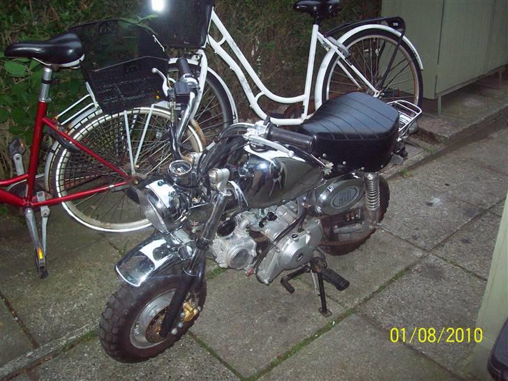 Honda Monkey skyteam "SOLGT" billede 1