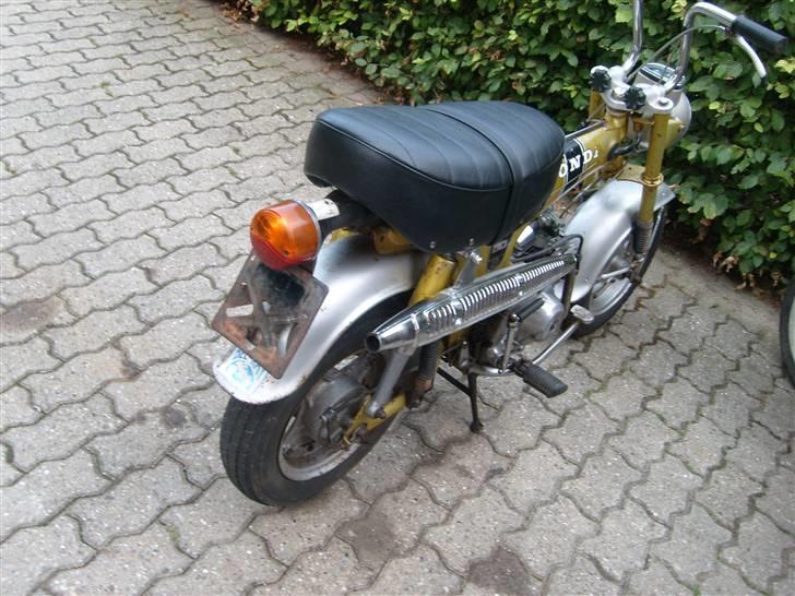 Honda dax solgt billede 7