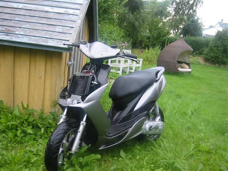 Yamaha Jog RR Byttet billede 3