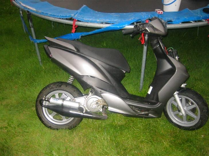 Yamaha Jog RR Byttet billede 12