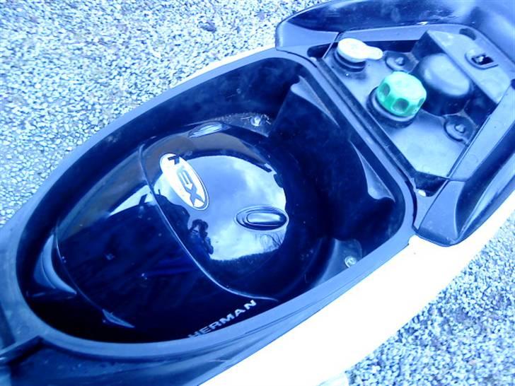 Yamaha Jog ® billede 4