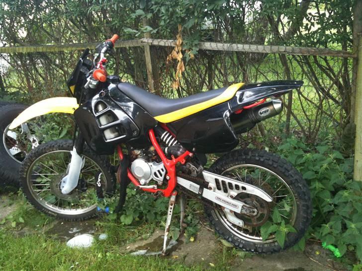 Aprilia RX50`s AM6-motor billede 1