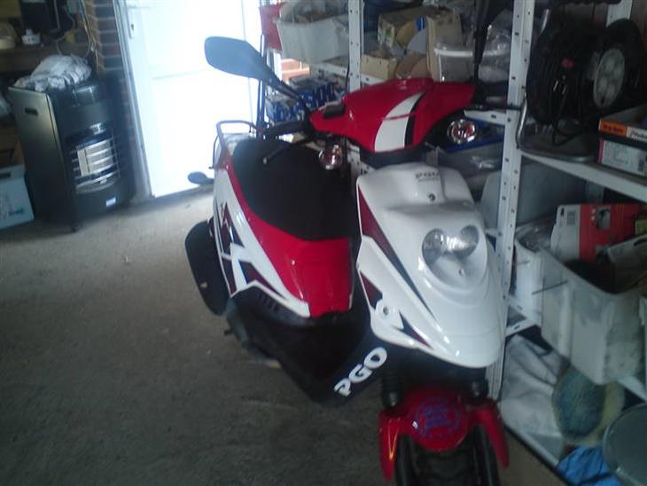 {{currentPhoto.altText}} billede {{currentPhoto.number}}