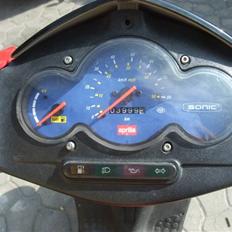 Aprilia Sonic 