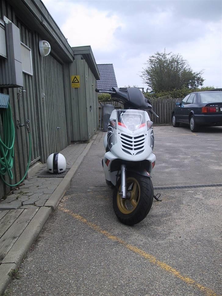 Aprilia sonic billede 1