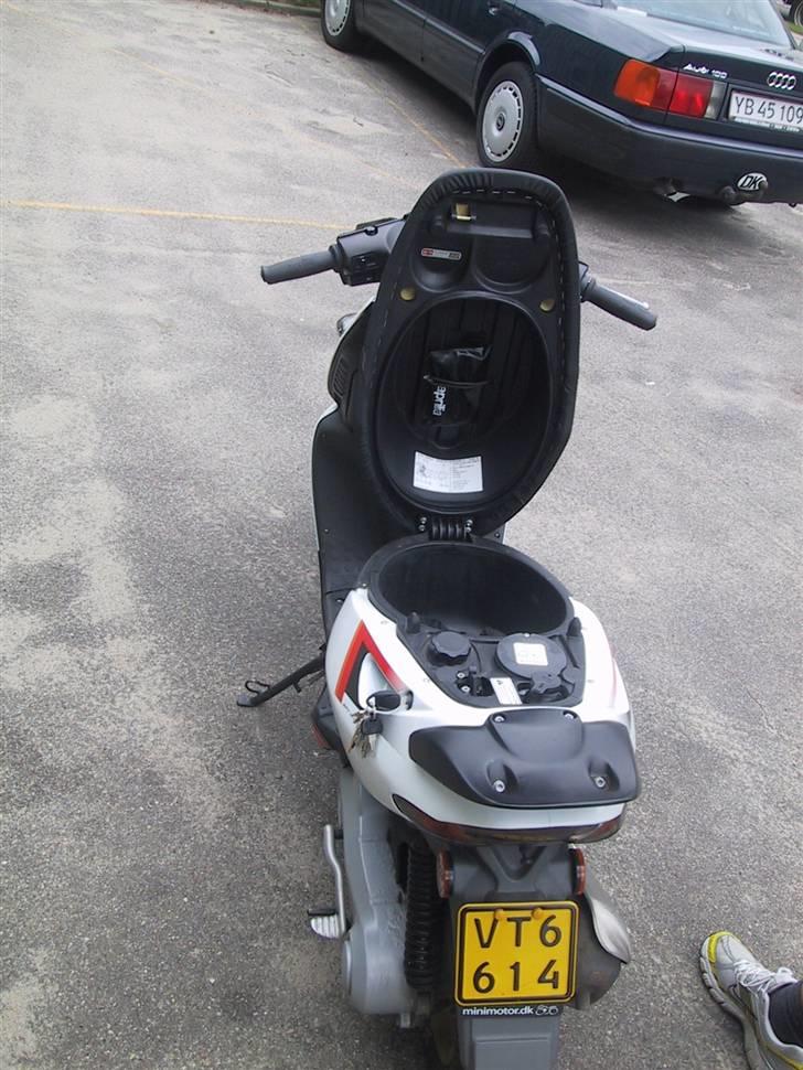 Aprilia sonic billede 7
