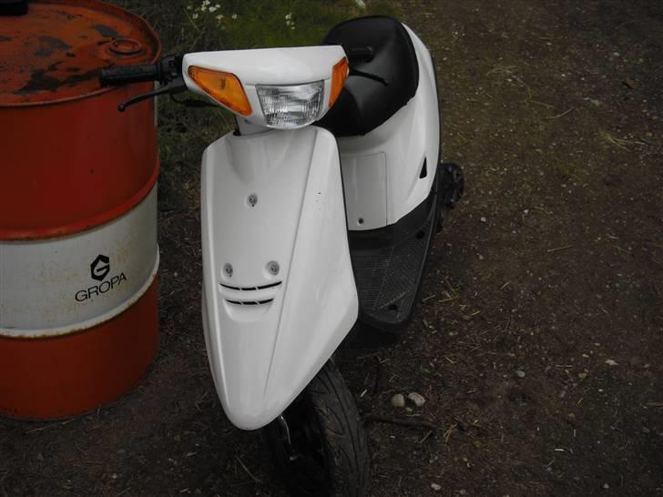 Yamaha jog Solgt billede 2