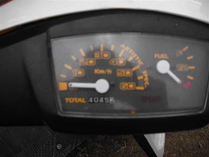 Yamaha jog Solgt billede 4