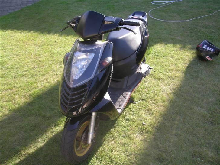 Aprilia Sonic -> *SOLGT* billede 2