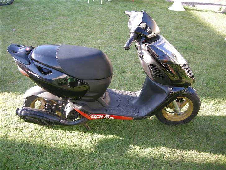 Aprilia Sonic -> *SOLGT* billede 3