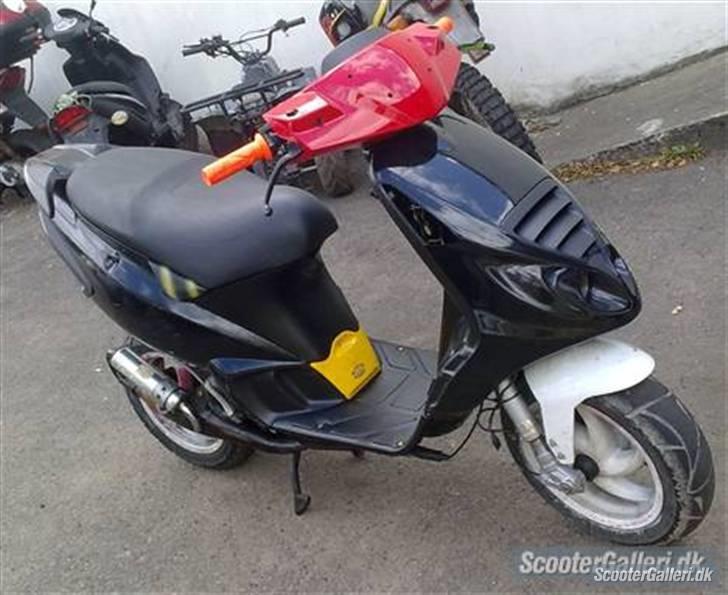 Piaggio Nrg mc3 150 ccm SOLGT  - Som den stod tidligere i forløbet billede 9