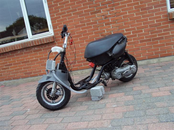 Aprilia Sonic S6R LC billede 2