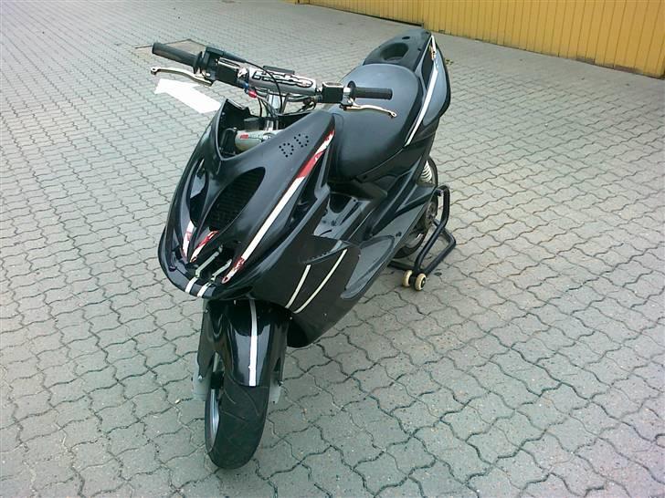 Yamaha Aerox (Piraten) billede 4