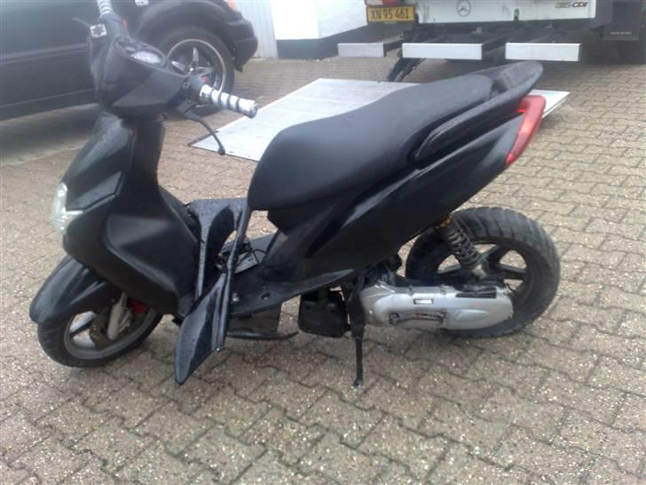 Yamaha Jog R byttet til smt billede 7