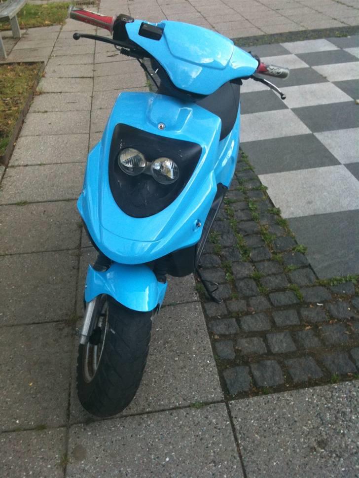 PGO Hot 50  - Nu.  billede 5