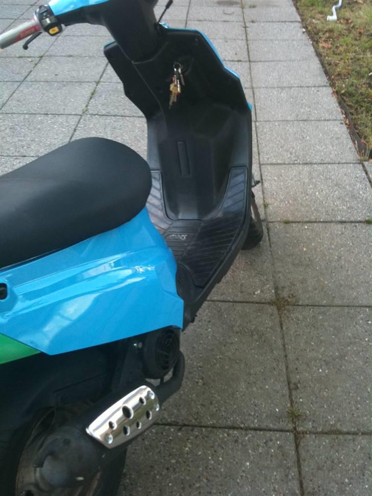 PGO Hot 50  - Nu.  billede 8