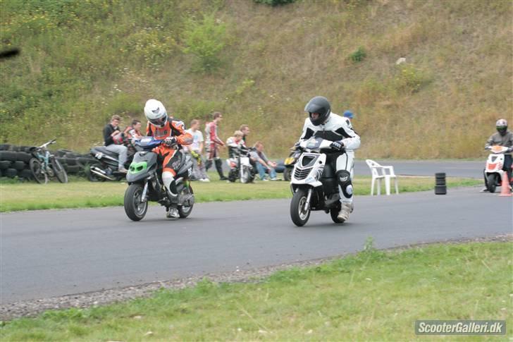 Yamaha bws Evo1 Lc. 100% DØD - jep du ser rigitgt jeg tar´ lige patrick i et sprint (Y) billede 11