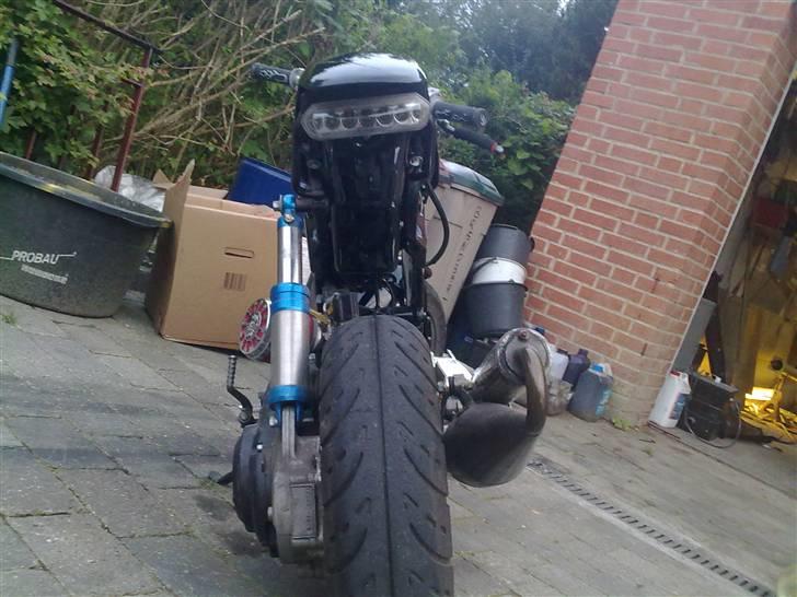 Suzuki street magic SOLGT billede 4