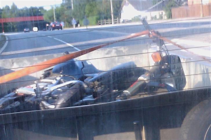 Suzuki RMX - På vej hjem fra frederiksund hvor jeg købte den :) billede 13