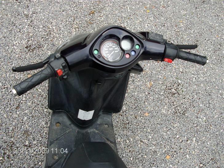 Yamaha Jog R SD solgt 5000 billede 6