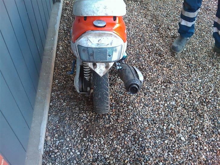 Yamaha Jog as TOTALSKADET billede 5