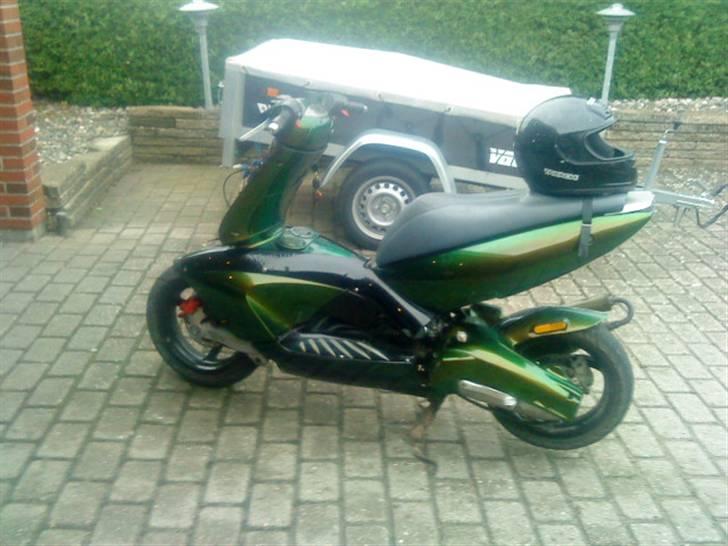 Aprilia area 51 (SOLGT) billede 2