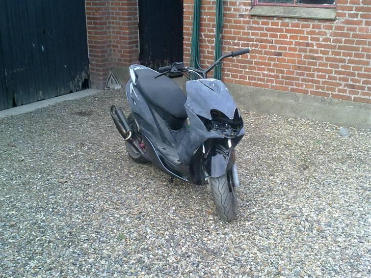 Yamaha Jog R LC BYTTET billede 1