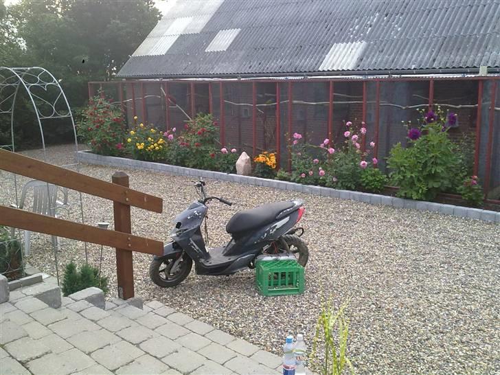 Yamaha Jog R LC BYTTET billede 7