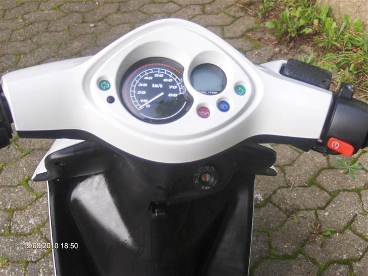 Yamaha jog r byttet  billede 3
