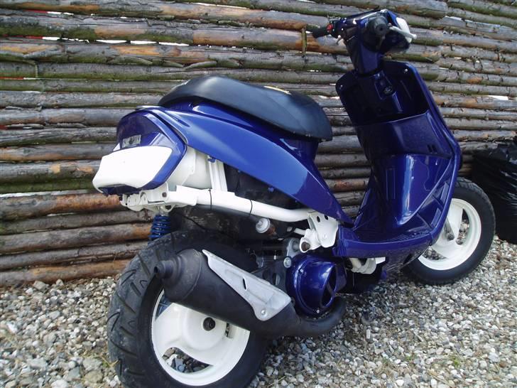 Yamaha jog as solgt billede 6