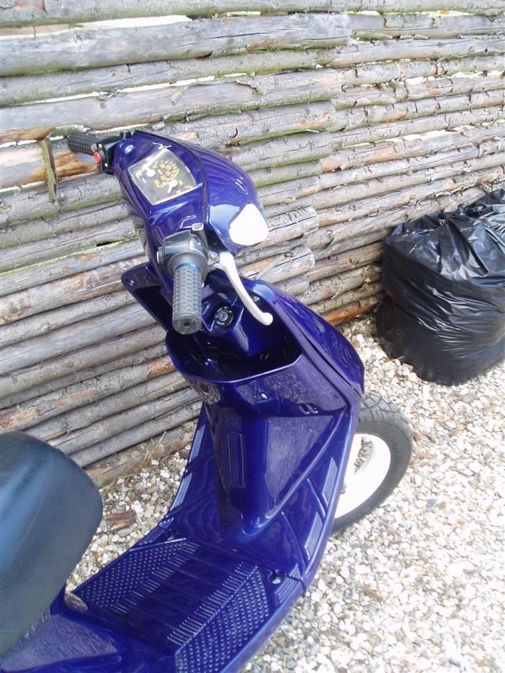 Yamaha jog as solgt billede 7