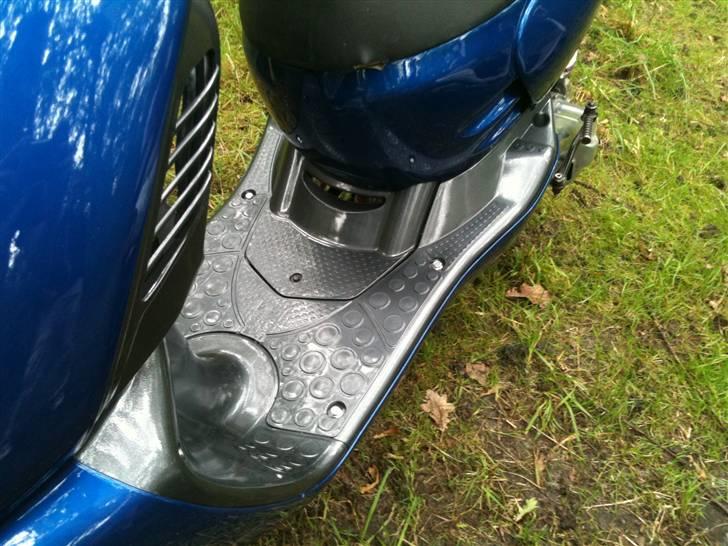 Aprilia sonic LC TS "solgt" billede 5