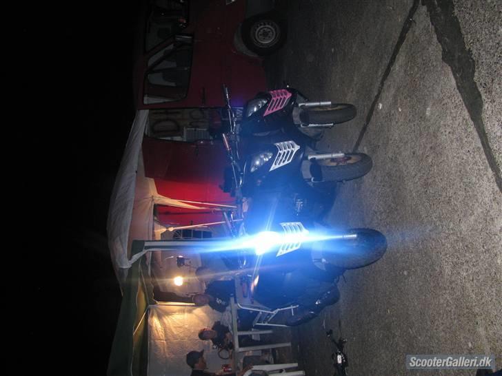 Aprilia Sonic - Byttet til (sonic - Showxenon BLÅ! billede 18
