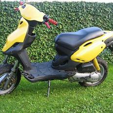 PGO pmx 100%Færdig "Lynet"