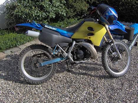 Suzuki RMX  BYTTET billede 10