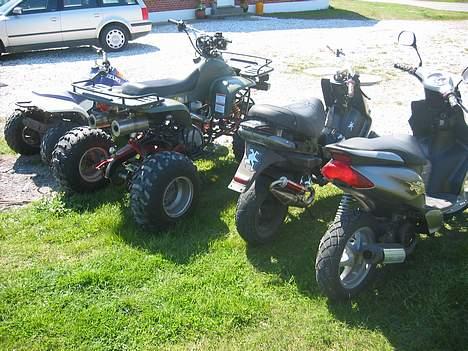 Gilera stalker  SOLGT - Fra venstre: 80cc suzuki crosser. 250cc Kongfu Crosser. Stalker. Jog R hele min smaling bort set fra min monza;) billede 6