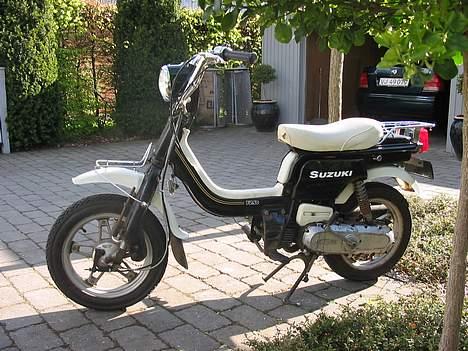 Suzuki fz50 SOLGT billede 2