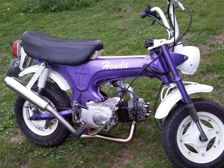 Honda ST50 DAX billede 6