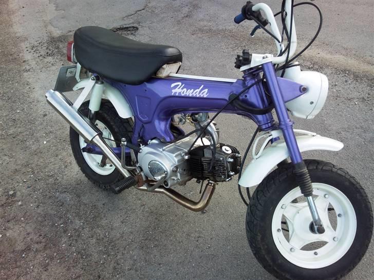Honda ST50 DAX billede 7