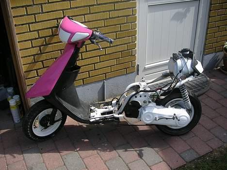 Yamaha Jog Porn Solgt billede 14