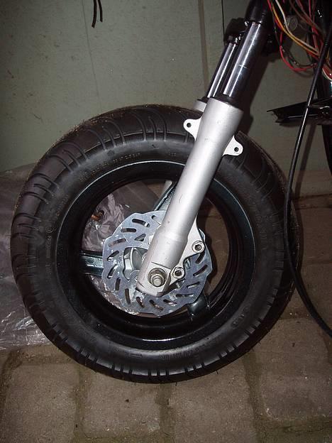 Yamaha Jog AS - SOLGT!  - Sonic-forgaffelen med fælg og skive på... billede 5