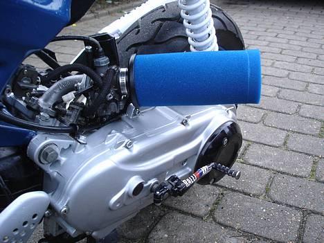 Suzuki Street Magic // 70ccm - mit nye stage 6 skum filter billede 3