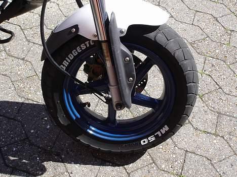 Suzuki Street Magic // 70ccm - min enkei fælg med bridgo stone dæk billede 5